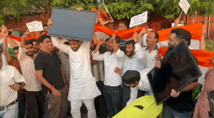 India-Pak Match Congress Sports Head Amin Pathan Protests